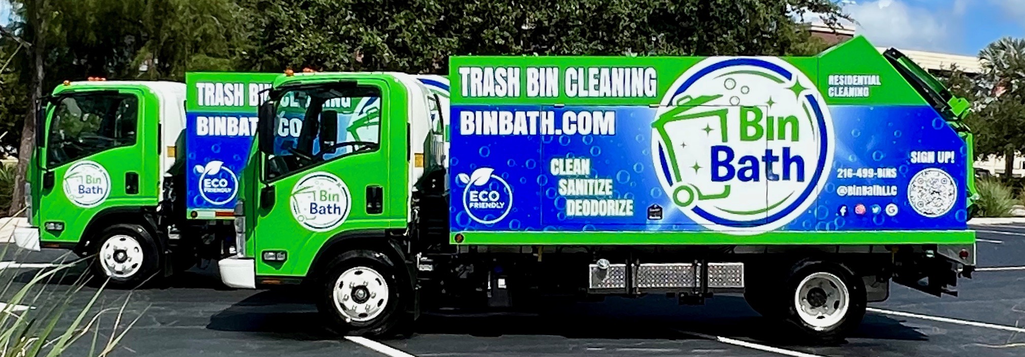 T0109_SB4 PTO Trash Bin Cleaning Truck