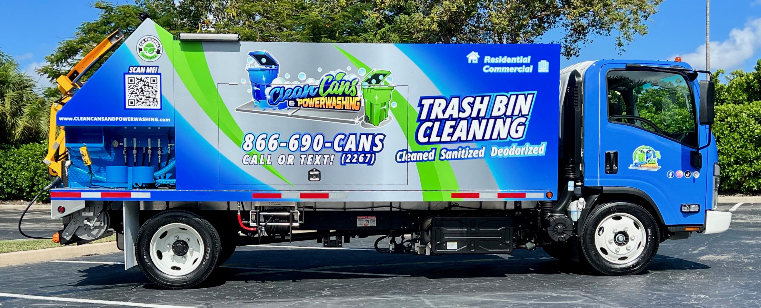 T0124_SB4 PTO_Trash_Bin_Cleaning_Truck