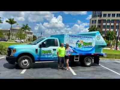 Joe Petrone and his wife Pamela from Wheelie Clean Bins